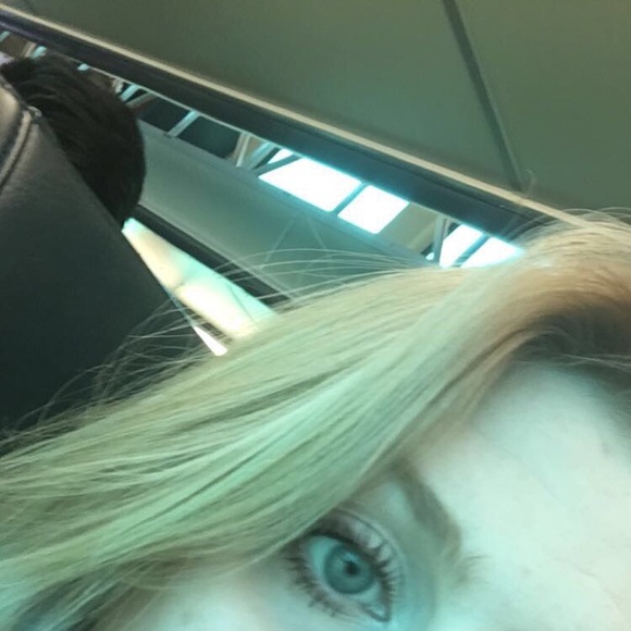 Meet your Posher, Josie - Picture 1 of 1